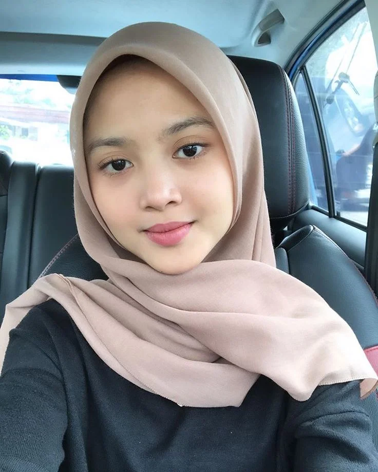 Explore How Indonesia’s Latest Guru Salsa Viral Imut Awalnya Nolak Tapi Ekspresi Muka Ceweknya Gak Bisa Bohong Top Trending Global New 2026